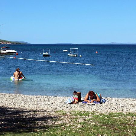 Apartments With A Parking Space Supetar, Brac - 16294 Exterior foto